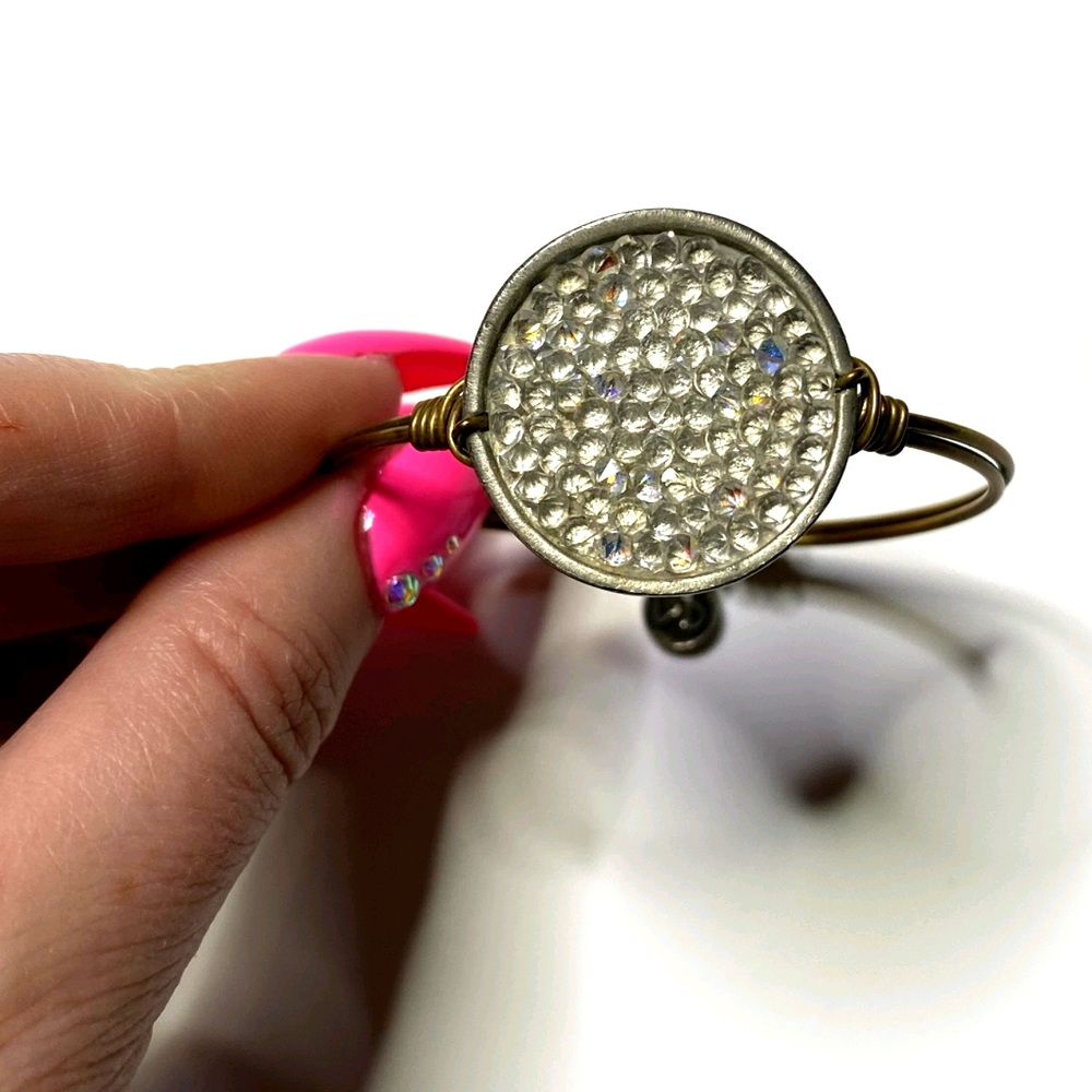 Luca + Danni // Crystal Braclet